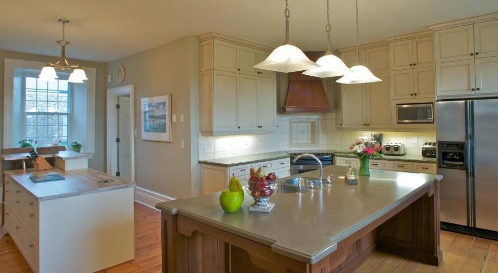 Maplehurst Manor Bed and Breakfast Brockville Exterior foto